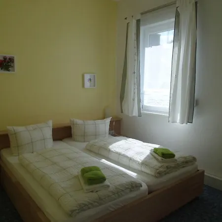 Hotel Und Biker Sonnenschein Am Wurmberg 2*